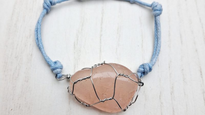 Bracciale montatura spumante in acciaio €8 con cordino €1