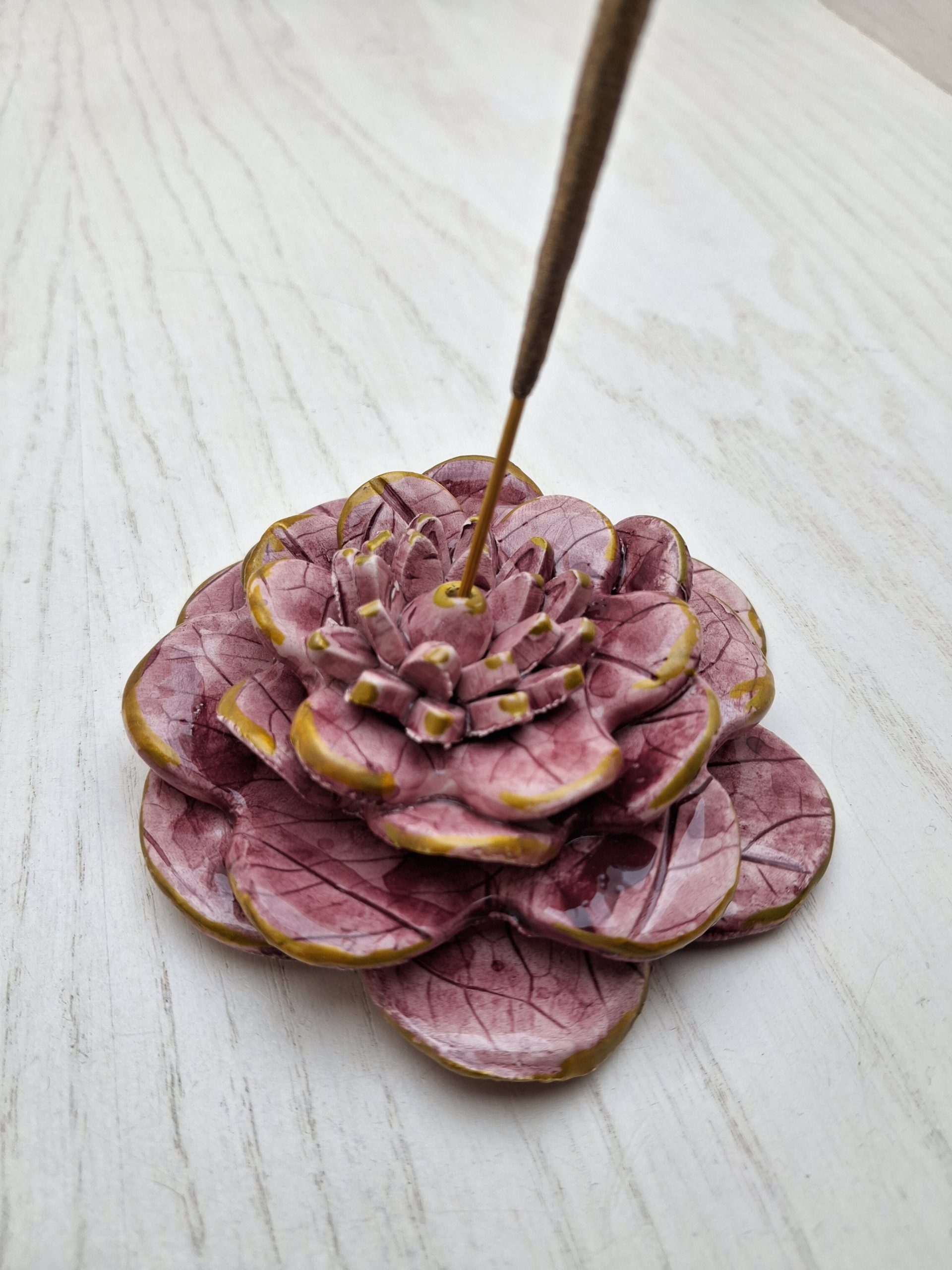 bruciatore di incenso in ceramica artigianale