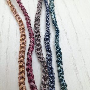 Collarino all’uncinetto