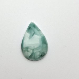 Emimorfite cabochon