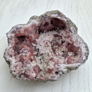 geode di Quarzo rosa cristallizzato cm 9,5