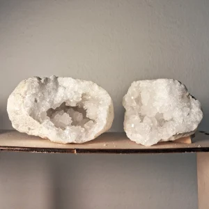 Quarzo ialino geode doppio