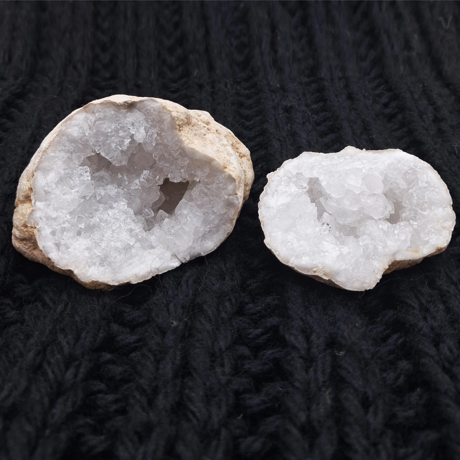 Quarzo ialino geode doppio