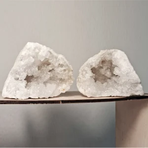 Quarzo ialino geode doppio