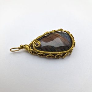 pendente di Labradorite montatura in ottone