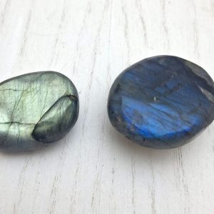 Labradorite taglio palm stone