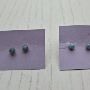 orecchini a perno in Larimar