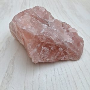 Quarzo rosa grezzo cm 13