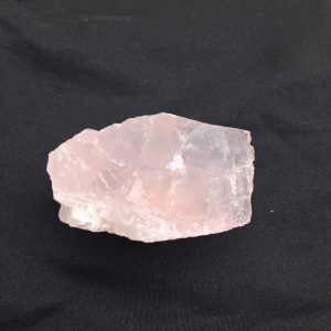 Quarzo rosa grezzo cm 6,5
