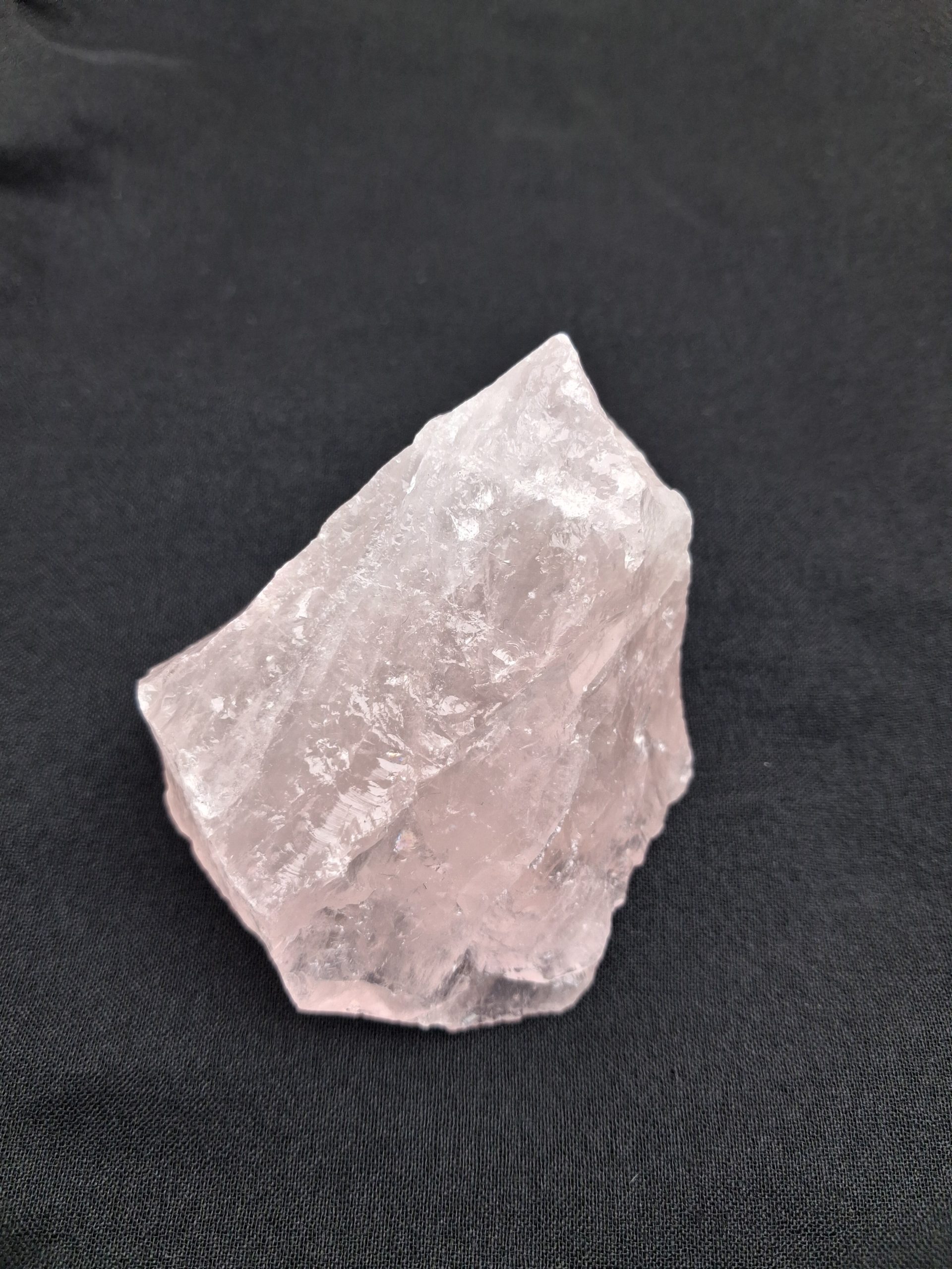 Quarzo rosa grezzo  cm 6
