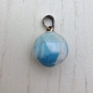 Pendente in Larimar sfera cm 1,50 con montatura in argento