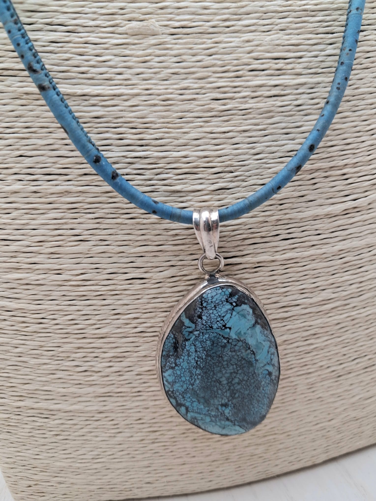 collana con Turchese montatura in argento - immagine 2