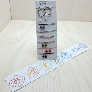 orecchini con cristalli dei 7 chakra intercambiabili
